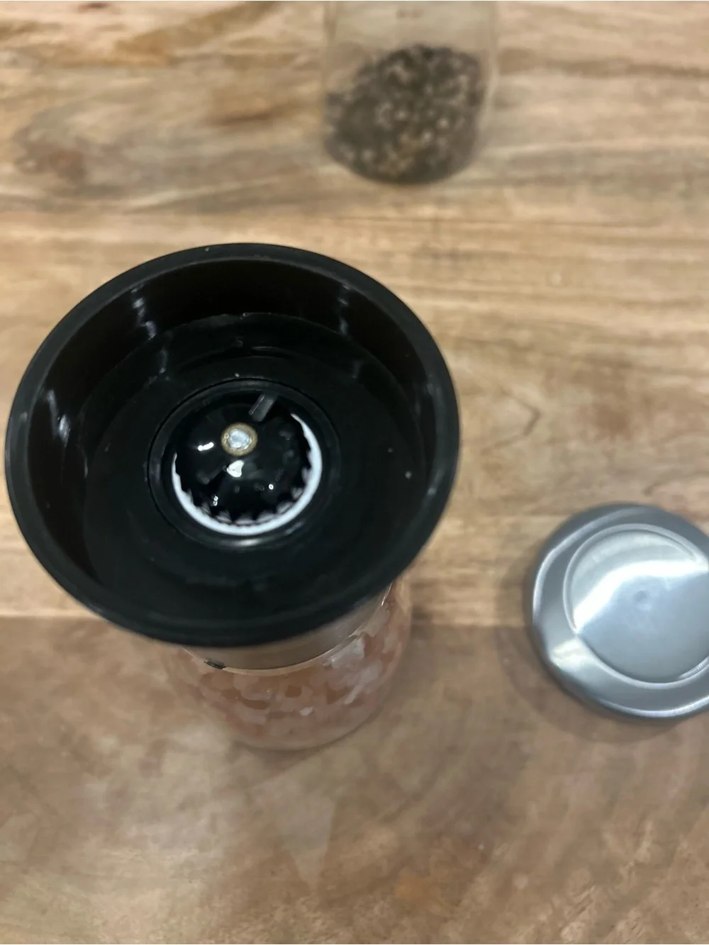 Stainless Steel Spice and Glass Jar & Grinder Set - Clear Glass Jar & Silver Lid